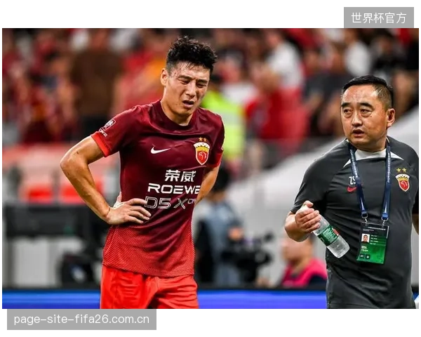 武磊延续火热状态,其领袖作用是海港维持竞争力的关键因素。 武磊延续火热状态,其领袖作用是海港维持竞争力的关键因素。